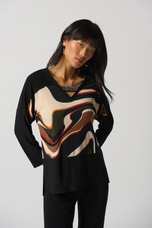 3/4 Sleeve Patterned Front Top