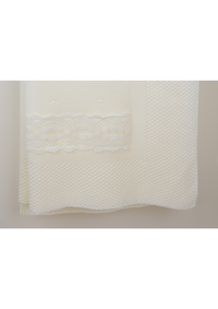 An image of the Pex Florence Shawl