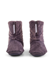 An image of the Bedroom Athletics Marilyn Classic Faux Fur Slipper Boots
