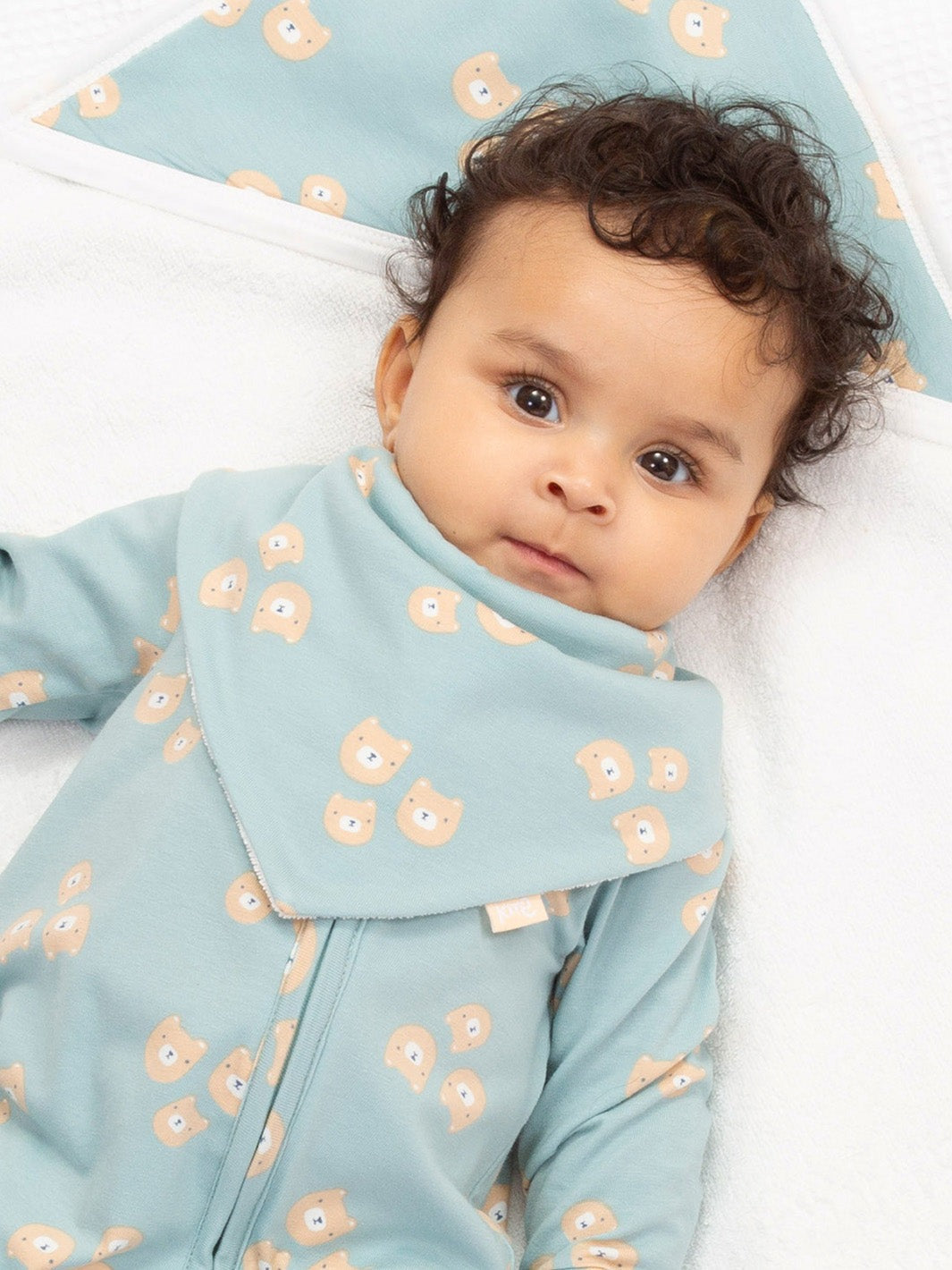 An image of the Kite The Three Bears Bib