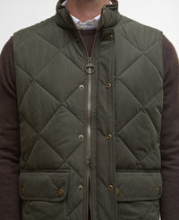 An image of the Barbour Winter Lowerdale Quilted Gilet