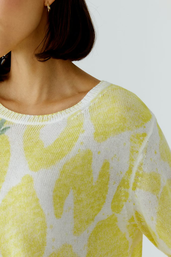 Knitted Pullover