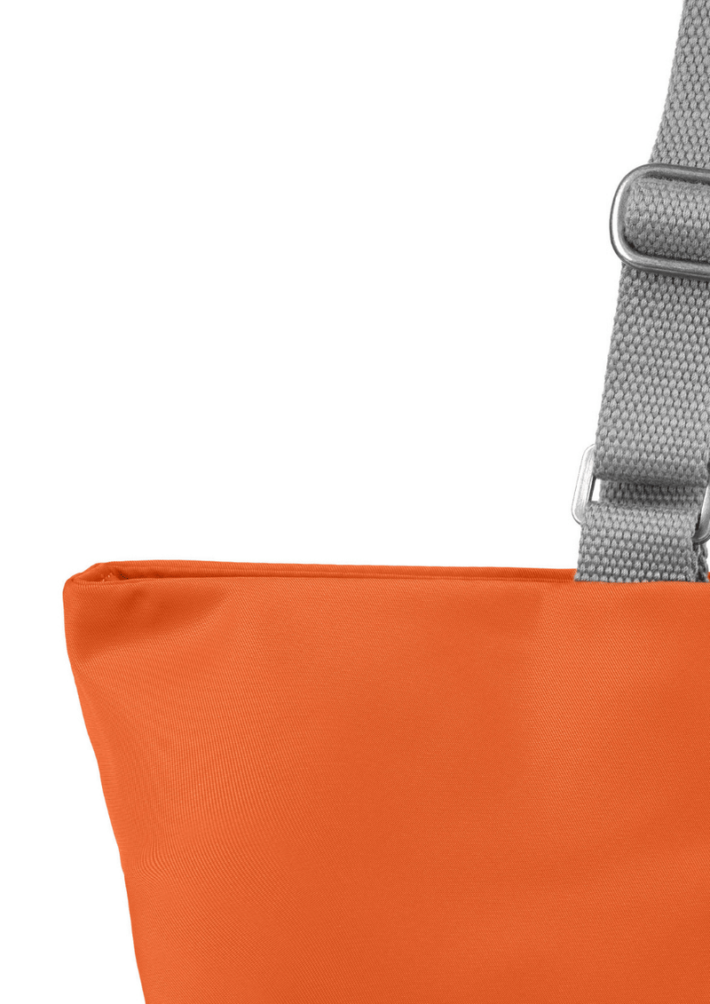 An image of the ROKA London Trafalgar B Tote Bag