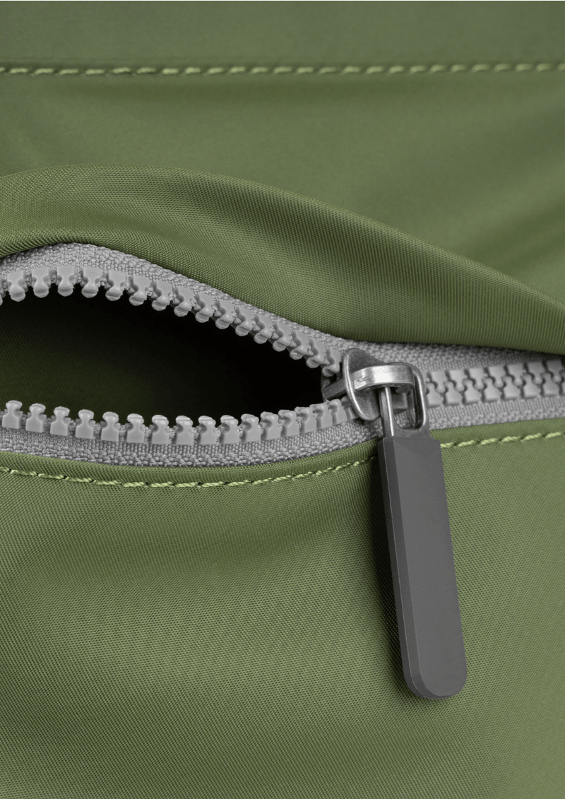 An image of the ROKA London Trafalgar B Tote Bag