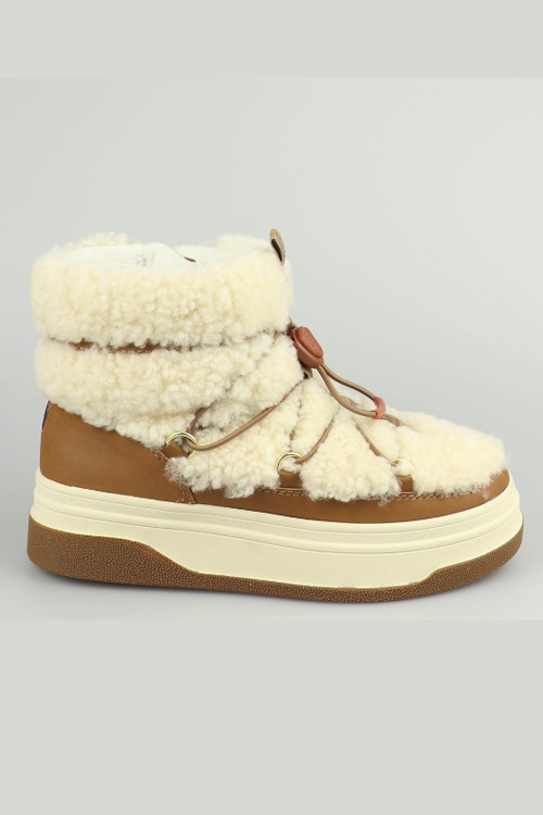 An image of the Pajar Janie Boots