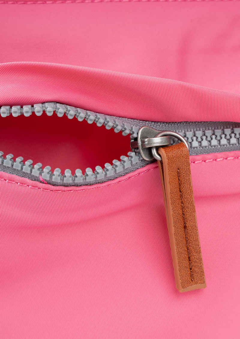 An image of the ROKA London Kennington B Bag
