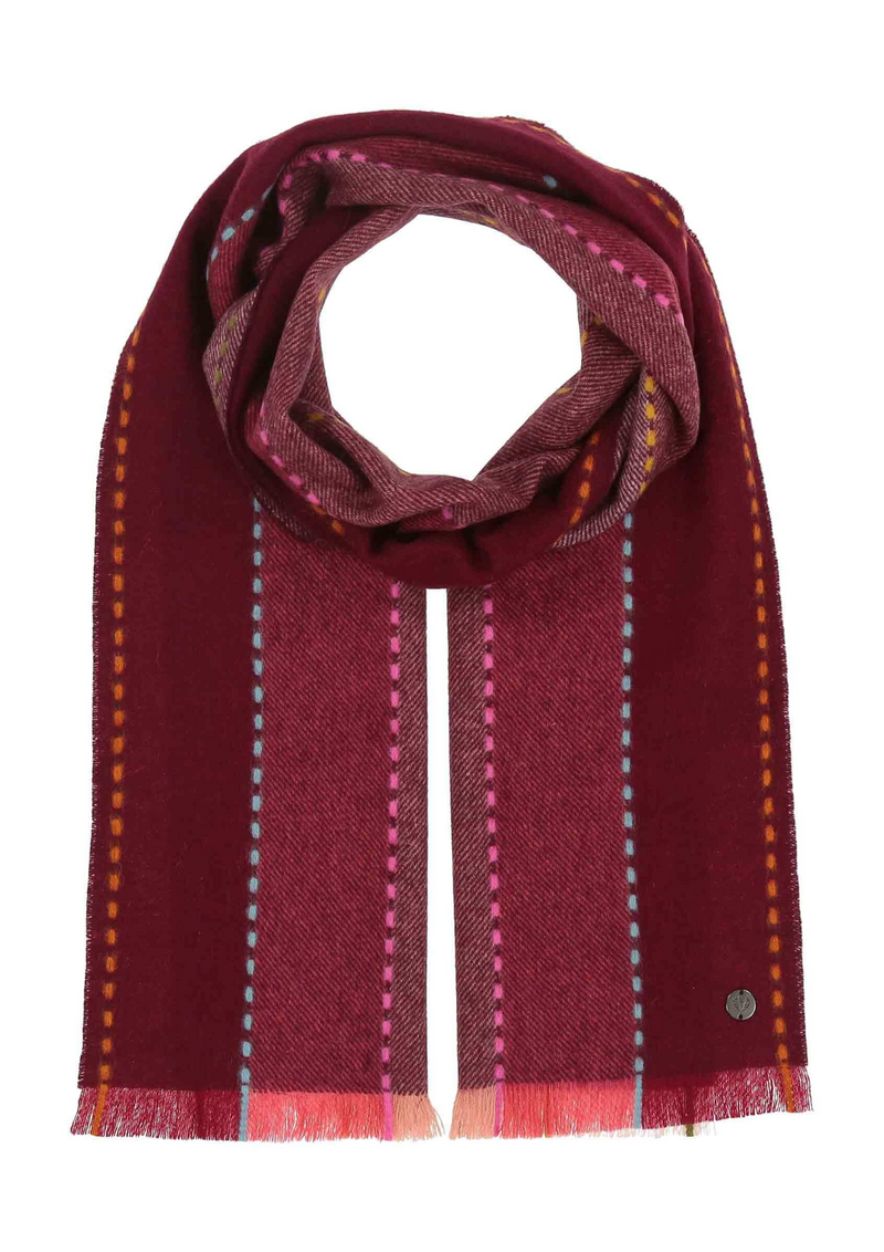 An image of the Fraas Stitch Detail Skinny Wool Scarf