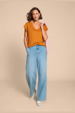 An image of the White Stuff Ivy Linen V-Neck Tee