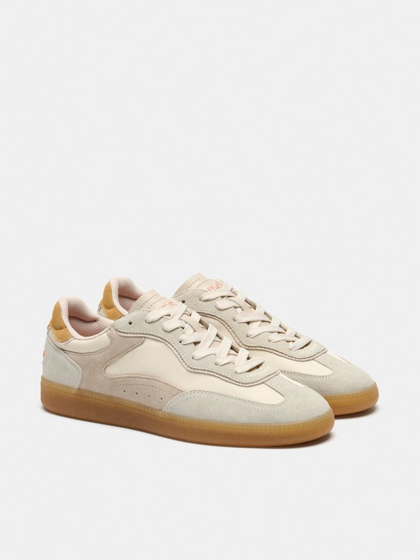 An image of the Hoff Park Suede Trainer