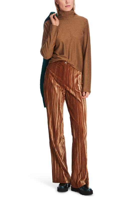 An image of the Marc Cain Turtleneck T-Shirt