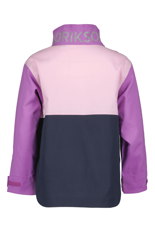 Didriksons Lingon Jacket. A girls windproof jacket in tulip purple with a breathable design, reflective detail, and a water repellent finish