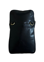 An image of the Nova Leathers Leather Simple Phone Case