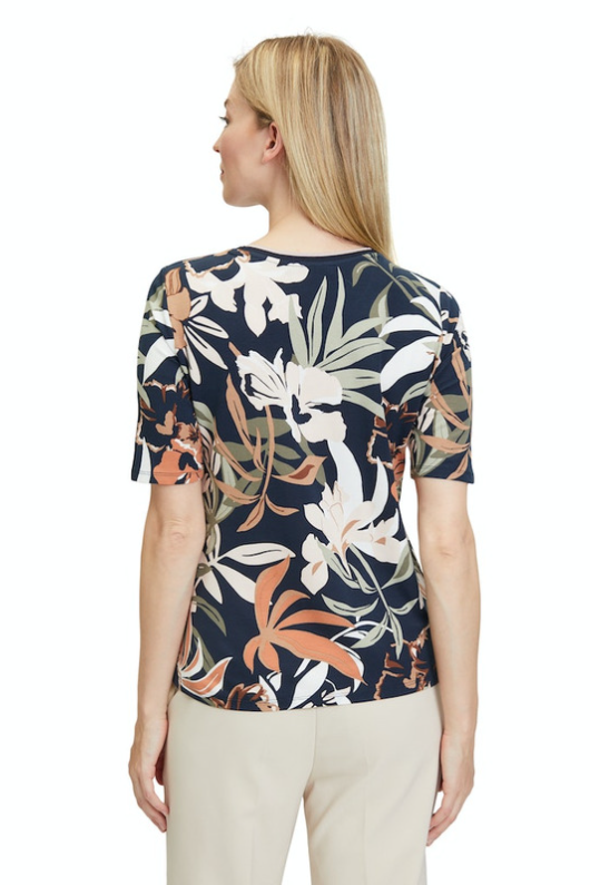 An image of the Betty Barclay Floral Top, with short sleeves and round neckline.