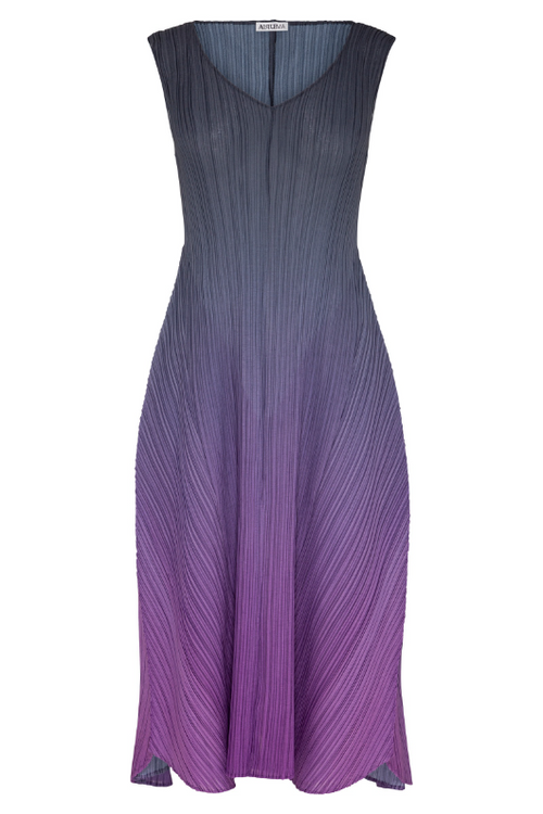 An image of the Alquema Estrella Dress
