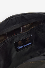 An image of the Barbour Field Washbag