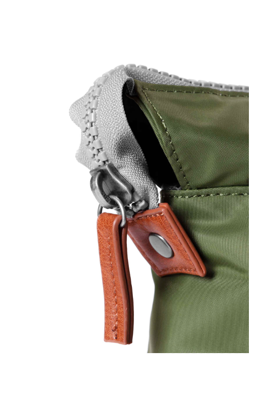 An image of the ROKA London Bantry B Backpack