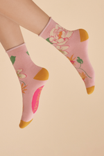 Powder Ankle Socks in tropical flora petal design