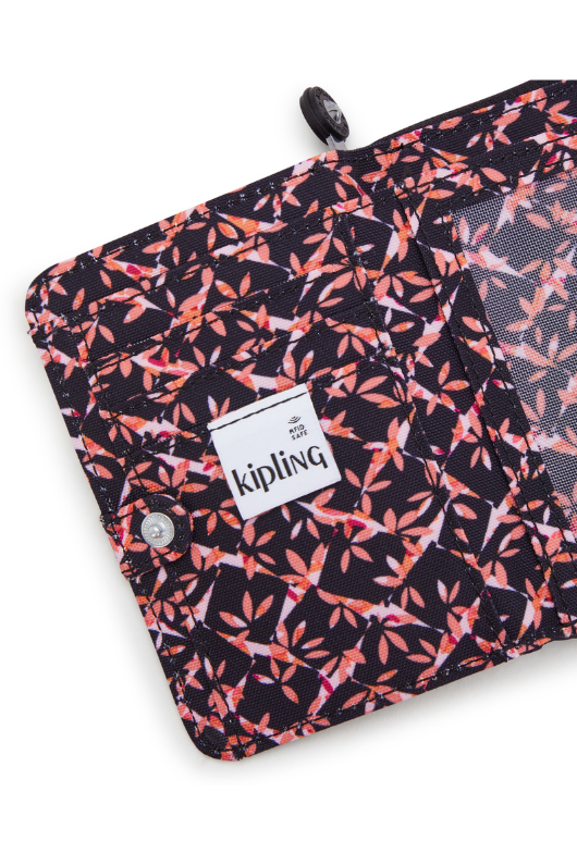 An image of the Kipling Money Love Wallet