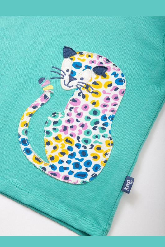 Kite T-Shirt. A short sleeve, round neck T-shirt. This top is green and has a leopard applique.