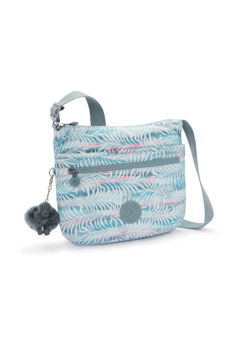 An image of the Kipling Arto Bag