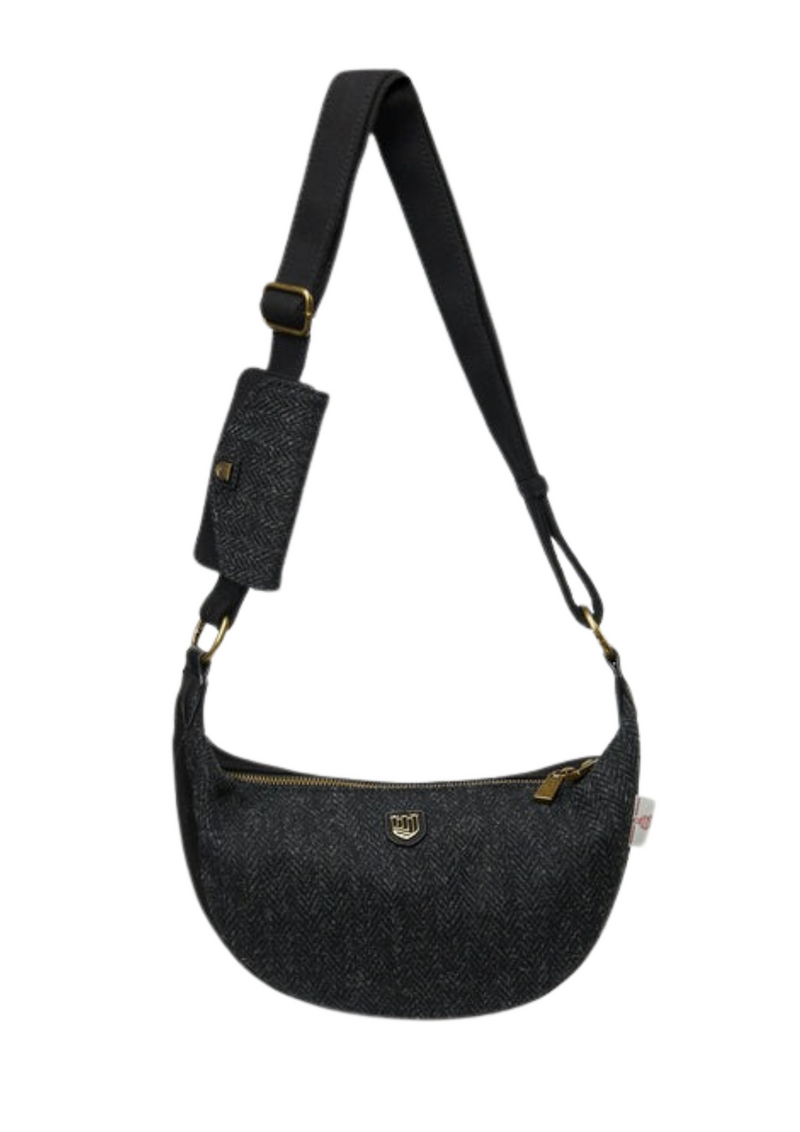 An image of the Islander Luna Bag