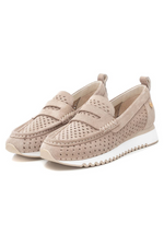 An image of the Carmela Platform Loafer