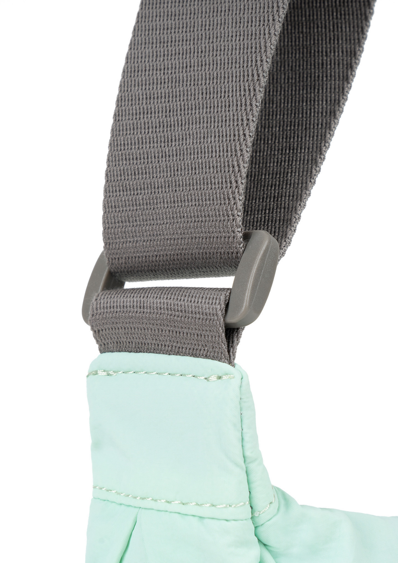 An image of the ROKA London Farringdon Bag