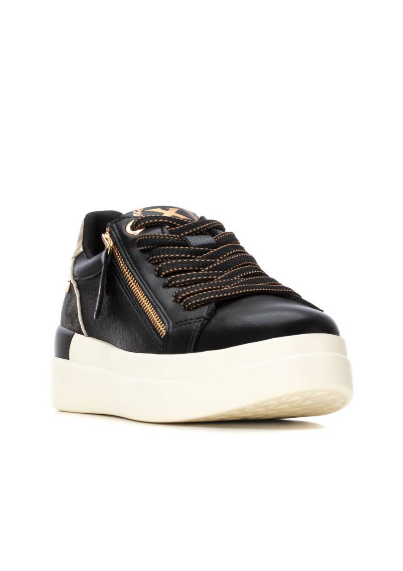 An image of the Xti Leather Side Zip Trainers