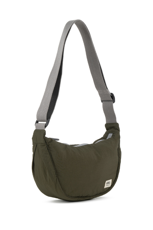 An image of the ROKA London Farringdon Bag