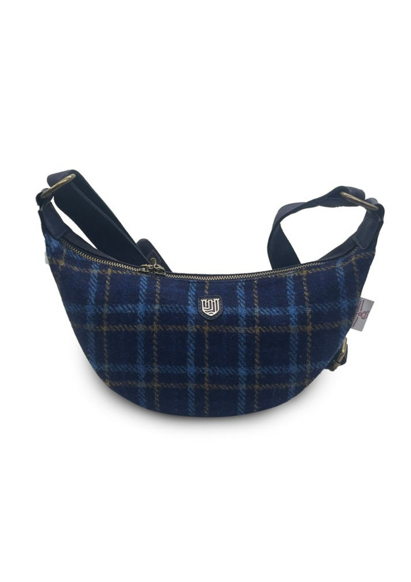 An image of the Islander Luna Bag