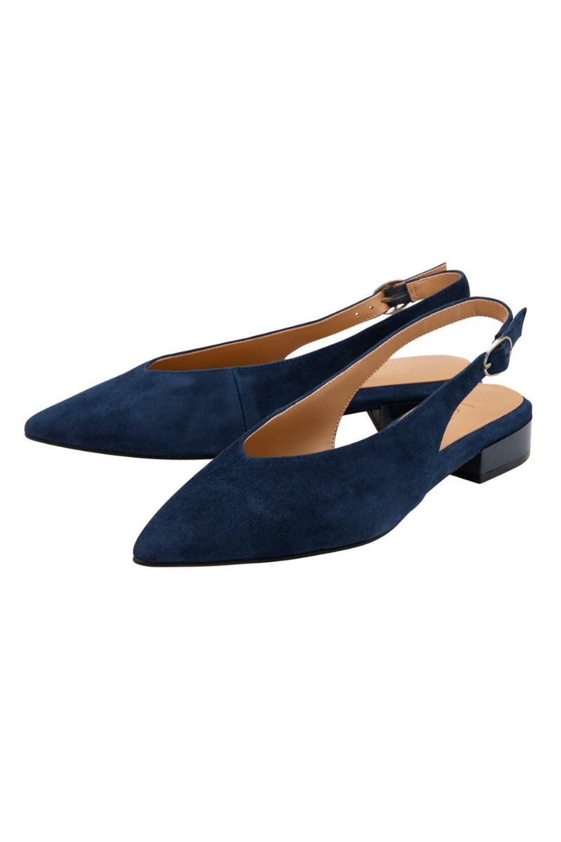 An image of the Lotus Morton Shoe