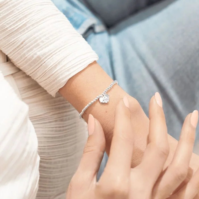 An image of the Joma Jewellery Happy 30th Birthday Bracelet