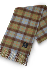 An image of the Islander Lambswool Scarf