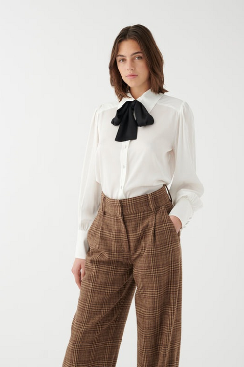 An image of the Dea Kudibal Jasminadea Blouse