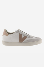 An image of the Victoria Berlin Trainer