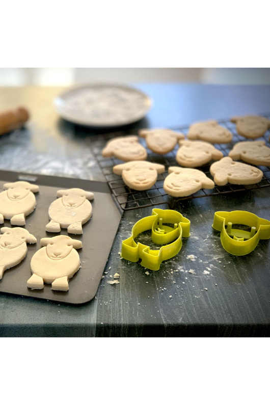 The Herdy Company Cookie Cutter Set in Green