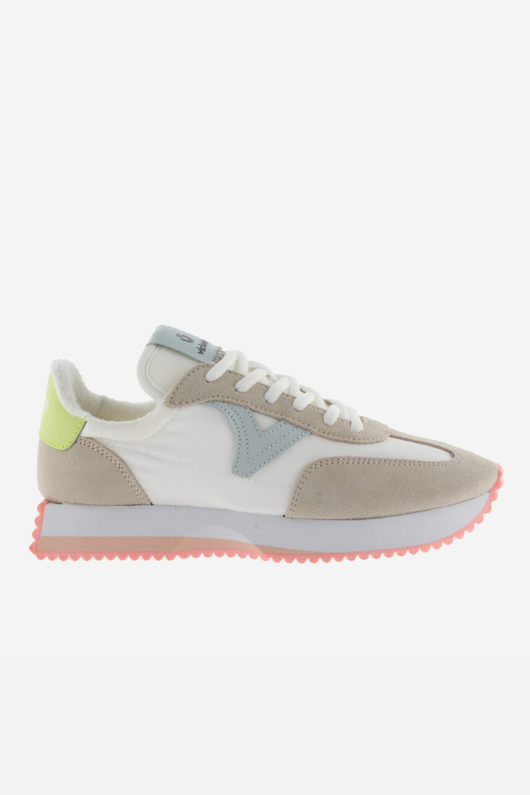 An image of the Victoria Cosmos Trainer