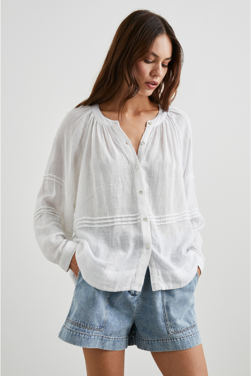 Rails Frances Blouse. A breathable, linen blouse with relaxed sleeves, button fastening and stylish pleating detail