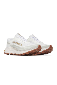 An image of the Merrell Agility Peak 6
