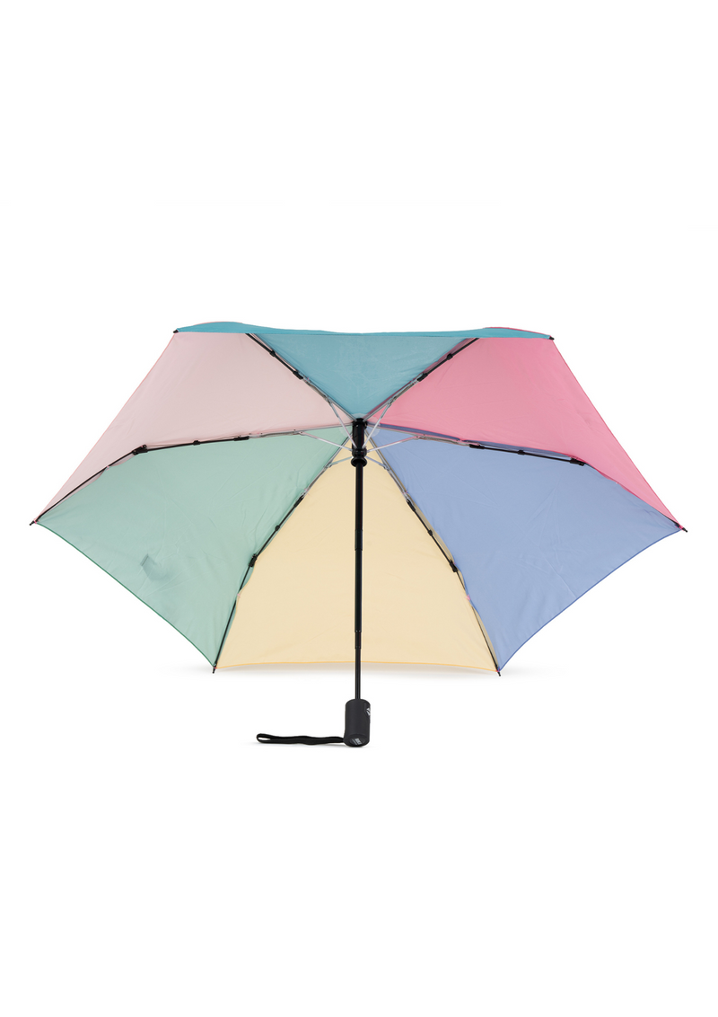 An image of the ROKA London Waterloo Ultralite Umbrella