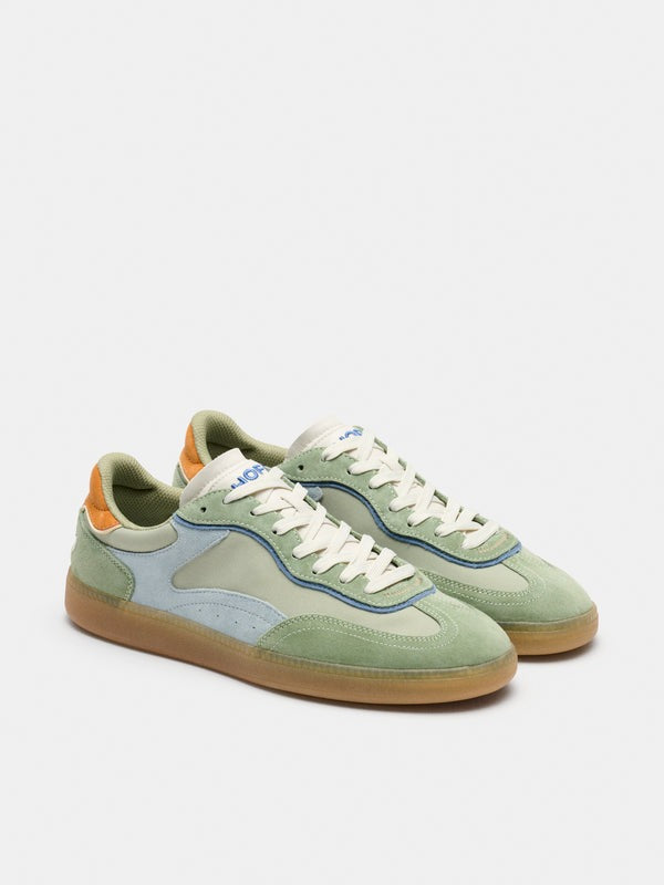 An image of the Hoff Park Suede Trainer