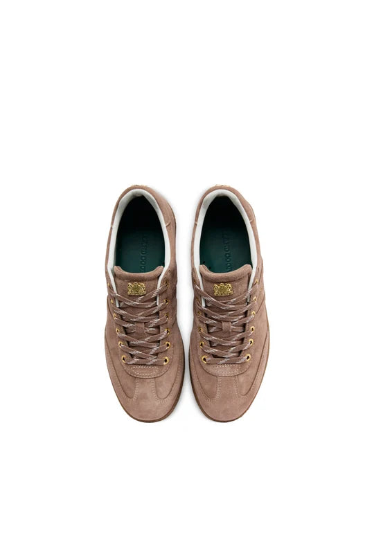 Knightsbridge Court Trainer