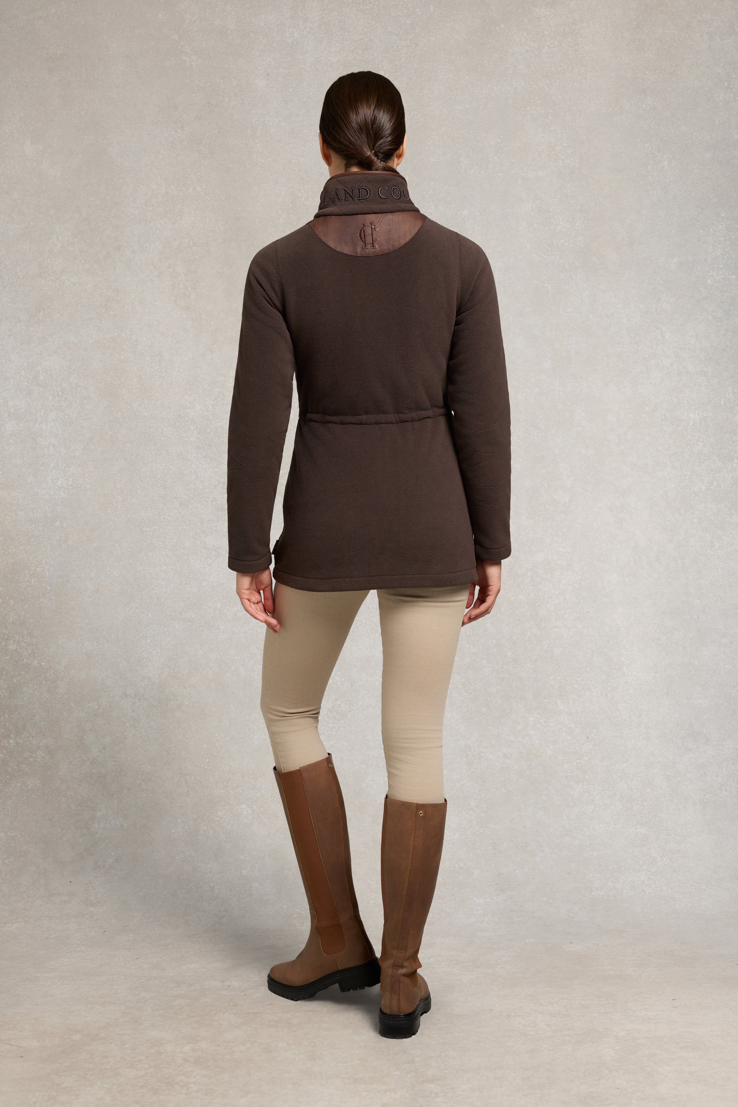 An image of the Holland Cooper Country Longline Fleece