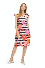 An image of the Betty Barclay Pocket Dress