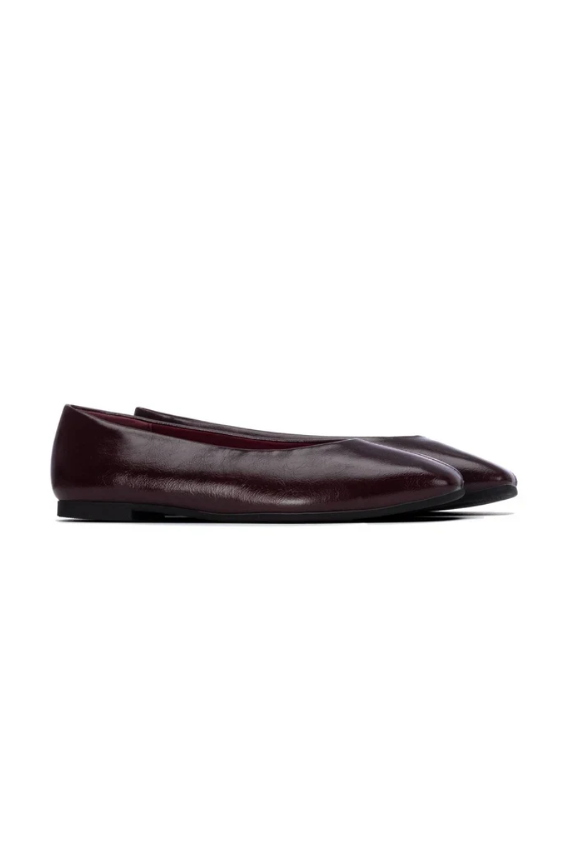 Pu Leather Court Shoes