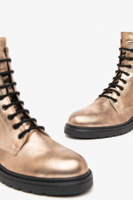 An image of the Nero Giardini Laced Boots