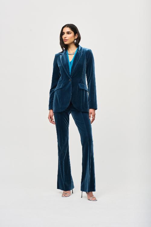 An image of the Joseph Ribkoff Blazer