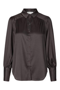 An image of the Dea Kudibal Cadencedea Shirt