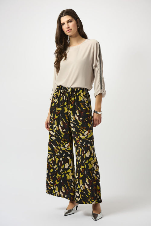 An image of the Joseph Ribkoff Top