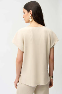 An image of the Joseph Ribkoff Top